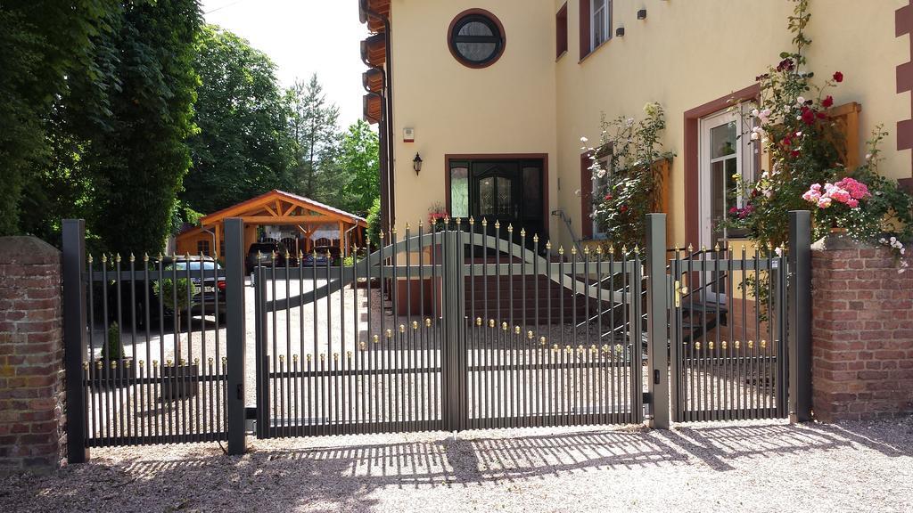 Landhaus Warndtwald Wadgassen Eksteriør billede